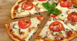 पिज़्ज़ेरिया जैसा पतला पिज़्ज़ा आटा