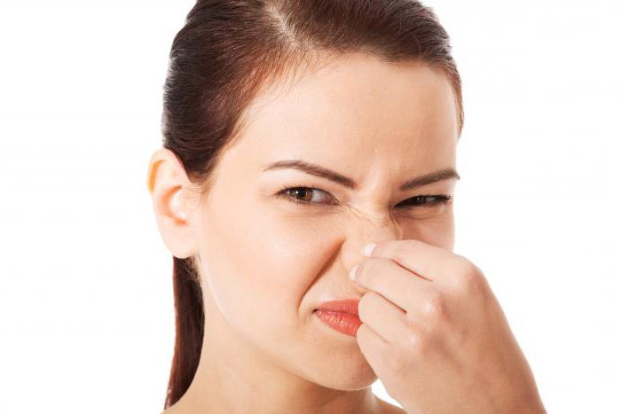 Gnusen zadah: vzroki in diagnoza