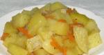 Stewed potatoes with vegetables