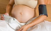 Slabost v pozni nosečnosti in pred porodom