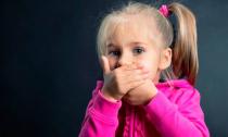 Плохой запах изо рта: возможные причины и лечение болезни